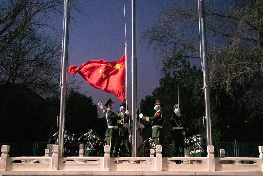 天津代表委员热议:“三新”“三量”激活国企发展新动能