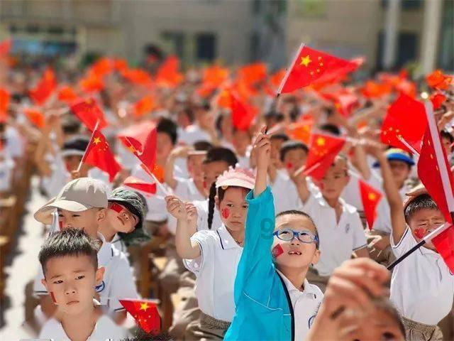 下周阴雨霸屏,前半周升温,后半周气温逐渐下探,雨水+北风,寒意更重