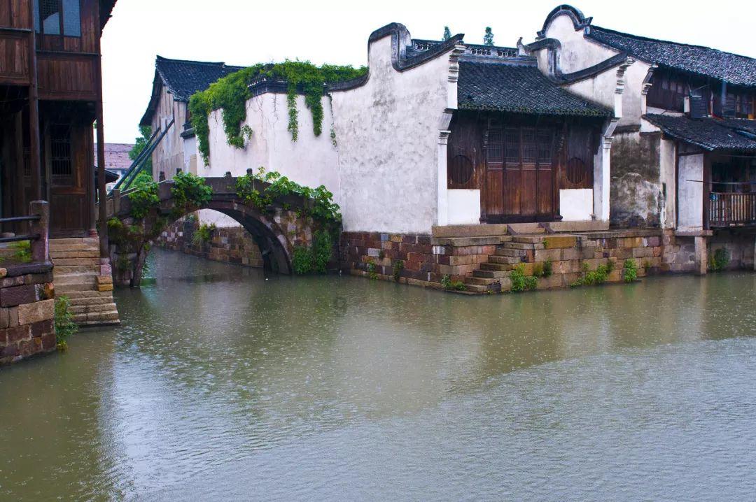 逃离巫婆房屋